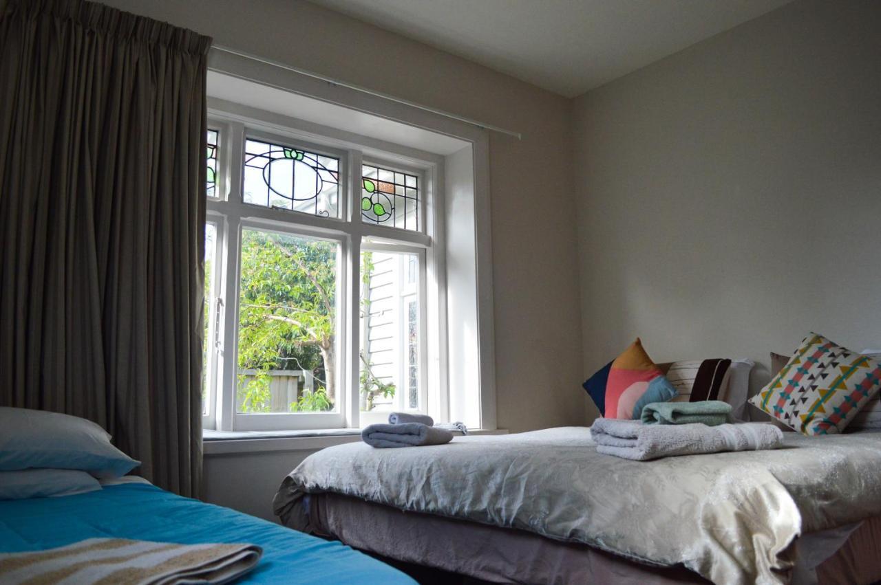 Intrepid Bed & Breakfast Christchurch Extérieur photo